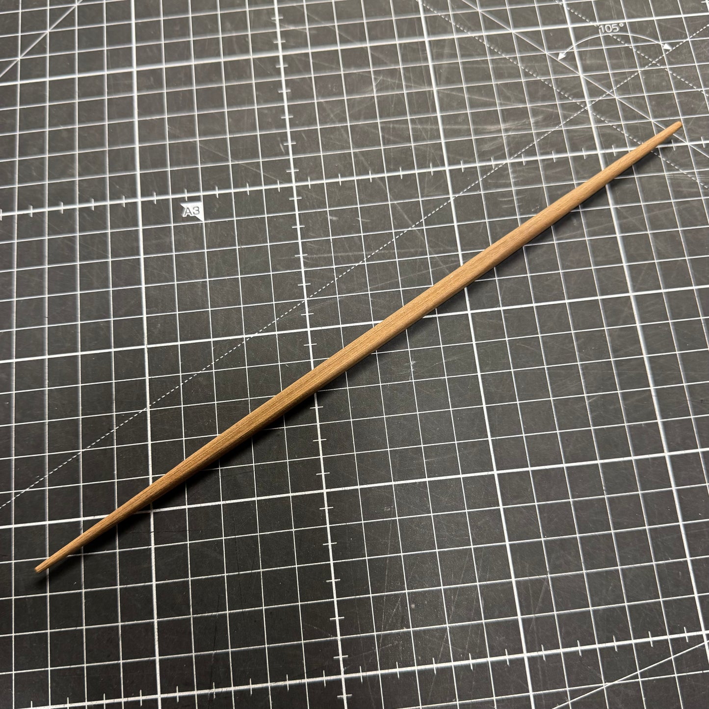 El Clapper Madera de Sastre para planchar con ranura y palillo